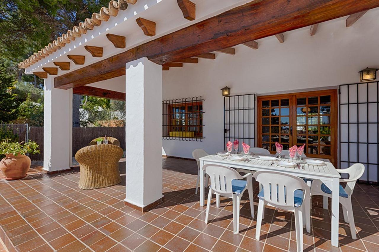 Guzman- Andurina Villa